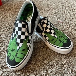 Marvel Collection Incredible Hulk Vans.
